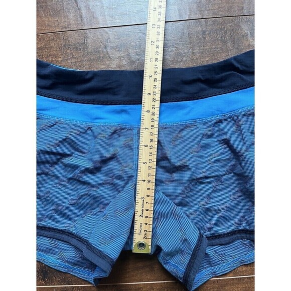 Lululemon Womens Blue Groovy Run Short READ BELOW - Picture 3 of 5